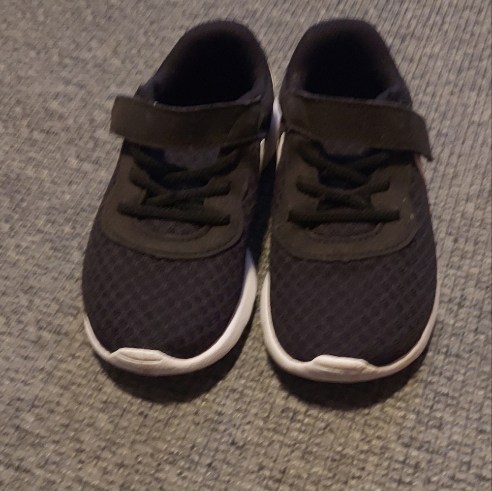 EUC toddler nike
